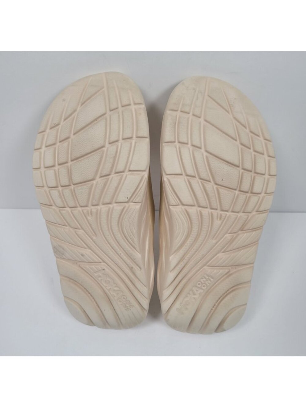 Hoka Ora One One Women's Vanilla Beige Recovery Slide Sandals US Size 8 - Picture 7 of 8